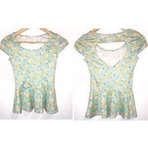 Kirra Daisy Peplum Heart Cut Out Top-Small